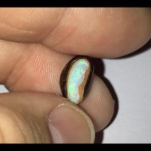 CRYSTAL BOULDER OPAL CABOCHON